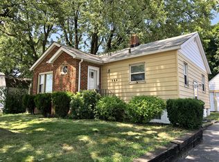 585 E Waterloo Rd, Akron, OH 44319