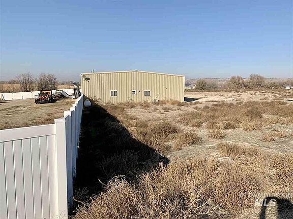 5th image of 19734 Laht Creek Way