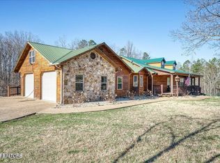1200 Pearl Hinds Rd, Jamestown, TN 38556