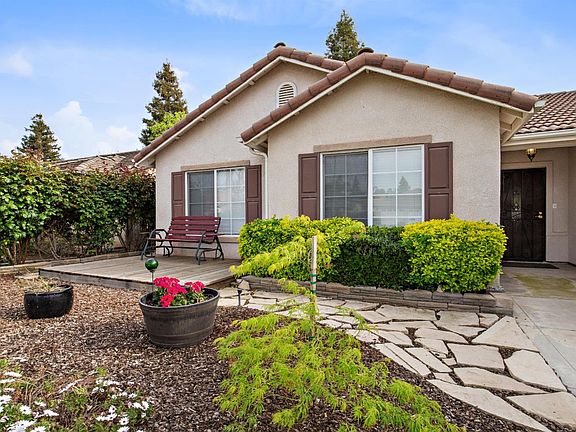 4th image of 4809 W Country Ct