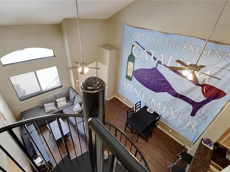2606 Salado St #401 — Photo 5