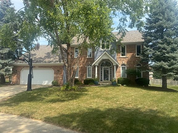 2nd image of 1186 Birchdale Ln