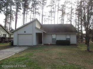 153 Maranatha Cir, Spring Lake, NC 28390