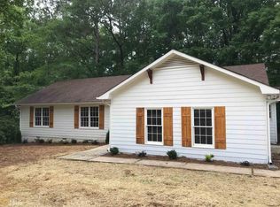 135 Farrington Ct, Fayetteville, GA 30215