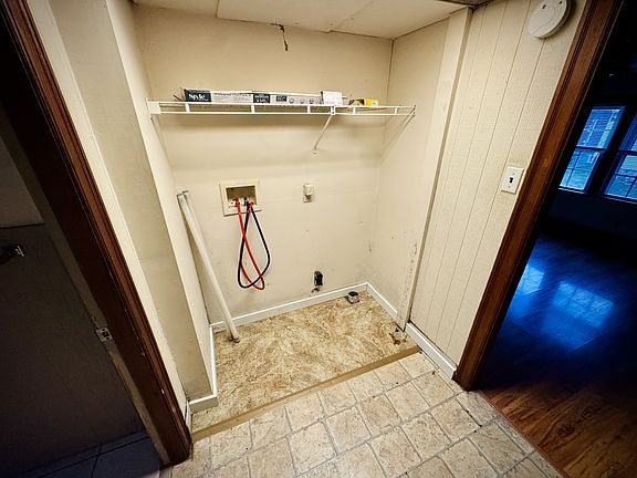 5th image of 16 N Park Ave #R