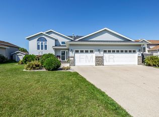 3415 46th Ave S, Fargo, ND 58104
