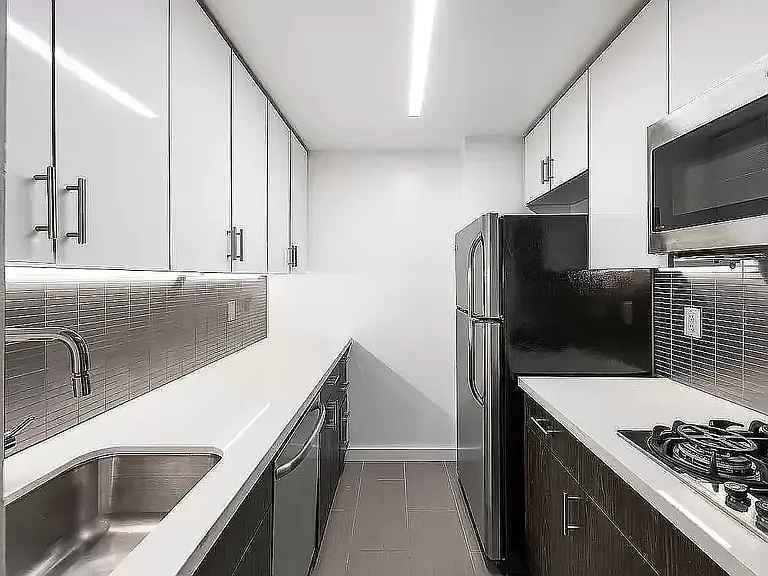 184 Lexington Ave #10A — Photo 5
