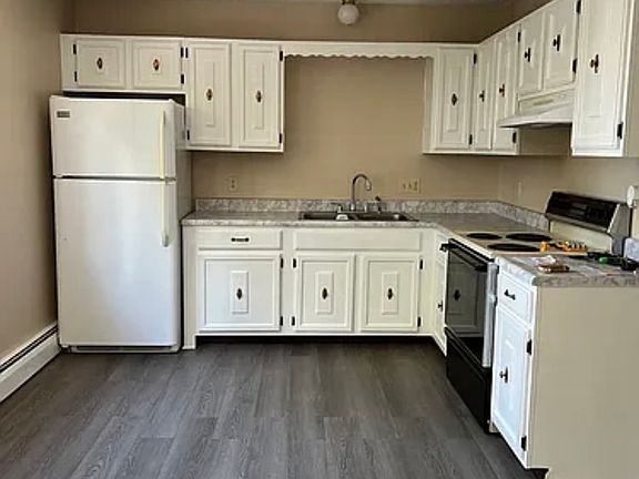 3rd image of 6 Tanglewood Dr #4