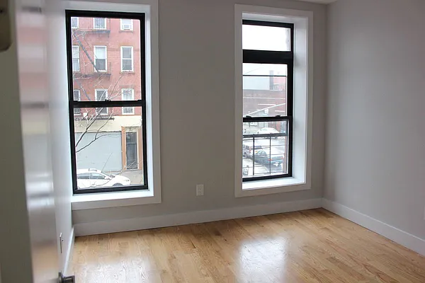 Rented by Miron Realty Group | media 22