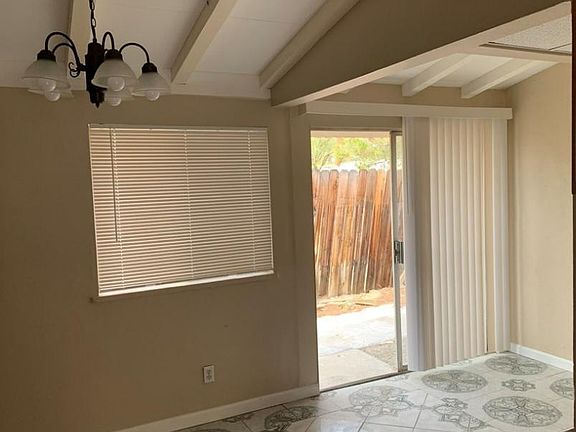 4th image of 65924 Cahuilla Ave
