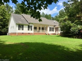 5615 Birkdale Dr, Lexington, NC 27295
