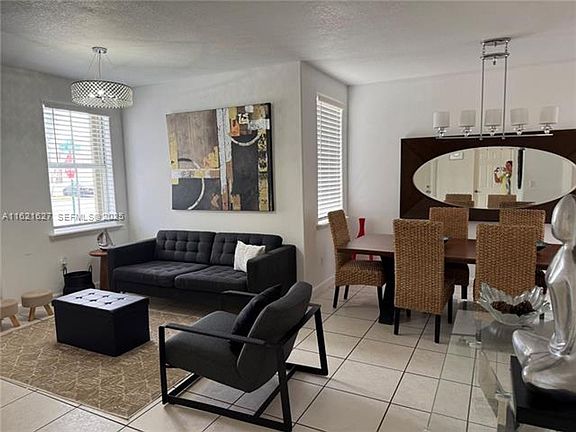 4th image of 4866 NW 108th Psge #Townhouse 4866