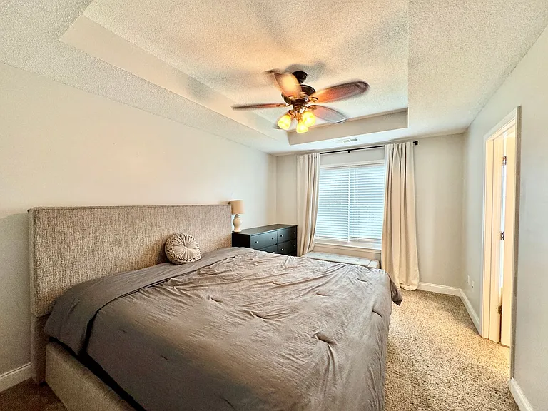 508 Covington Cv — Photo 13