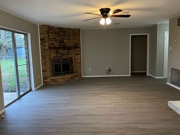 2nd image of 9395 Mapes St