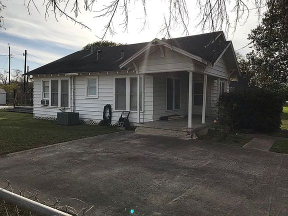 2nd image of 317 W Alice Ave