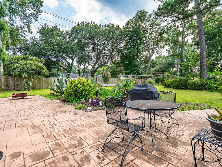 1045 Birchdale Dr — Photo 75