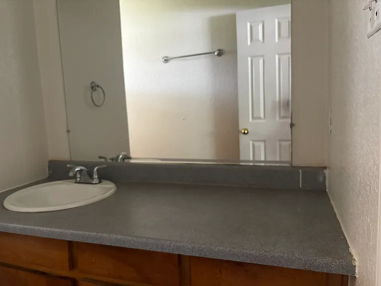 436 County Road 4616 — Photo 10