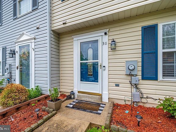 2nd image of 311 Old Oak Pl