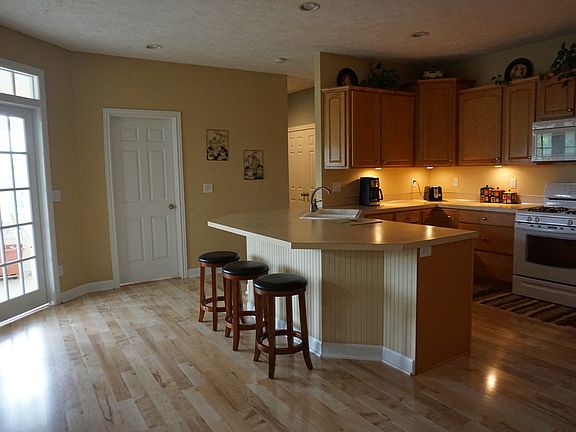 5th image of 10729 Little Bass Ct