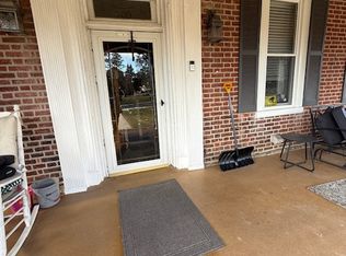 700 Hedgerow Dr, Broomall, PA 19008