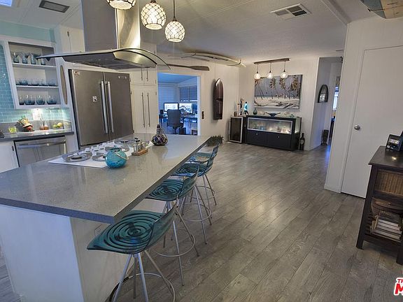 4th image of 2275 W 25th #72