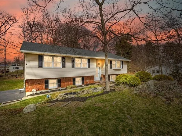 28 Namoth Road, Wappingers Falls, NY 12590