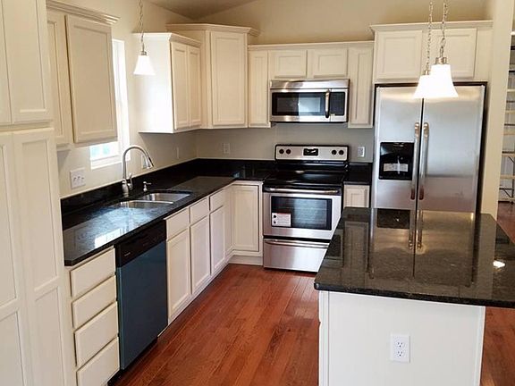 Kitchen (Similar)