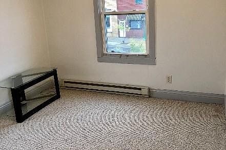 4th image of 116 N Farmer St APT 1