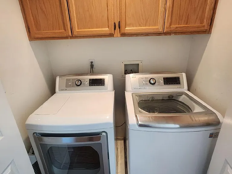 2386 Taos Ave — Photo 12