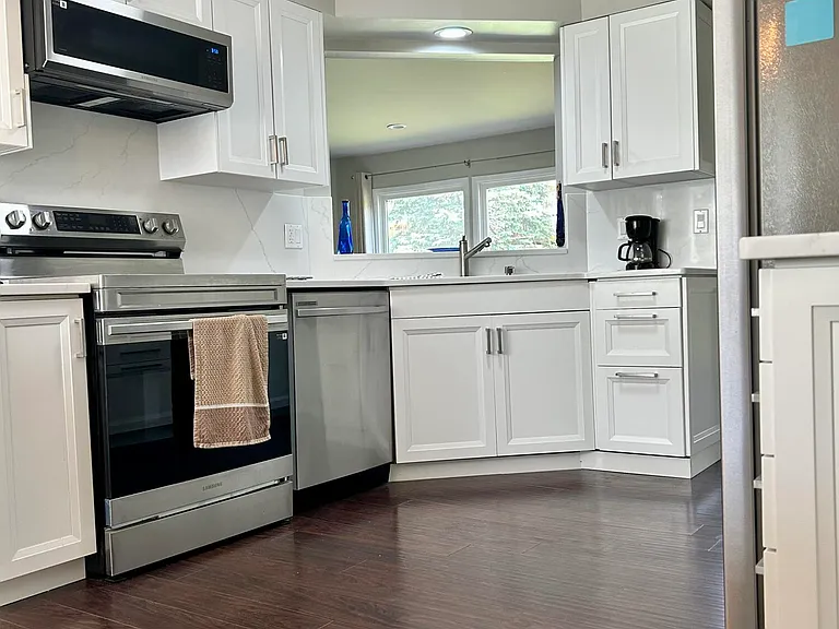 4200 Colorado Ln #114 — Photo 7
