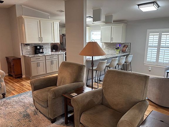 5th image of 264 Bearwoods Ct #264