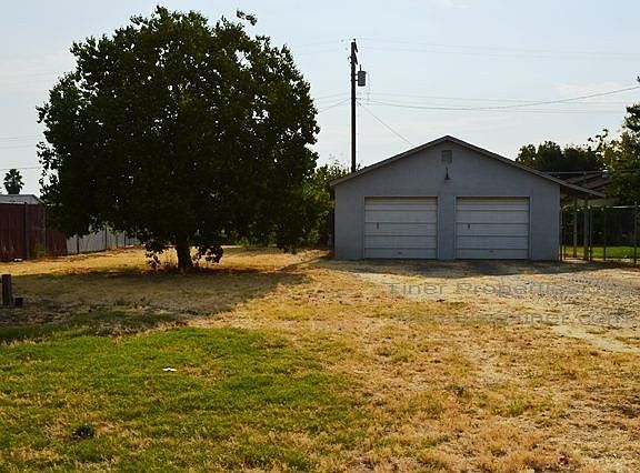 3rd image of 6123 Sampson Blvd