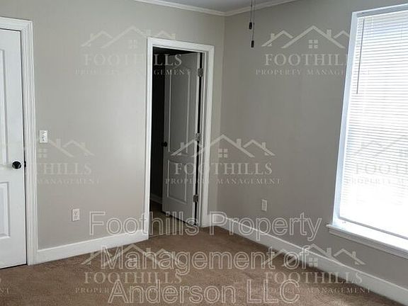 5th image of 131 Miller Rd