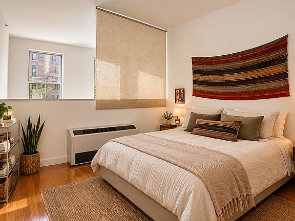 3rd image of 100 Atlantic Ave APT 2D