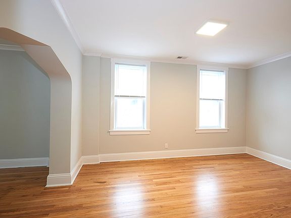 3rd image of 1748 W 21st Pl #A1