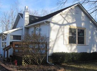 7117 Kumfer Ave, Fort Wayne, IN 46809