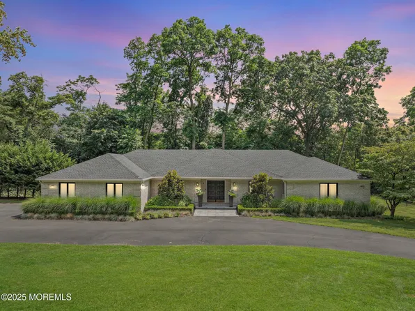 6 Cobblestone Court, Holmdel, NJ 07733