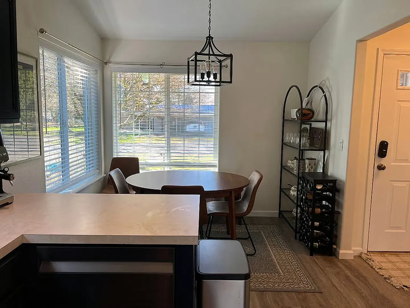 Furnished 3 Bedroom. 2.5 Bath Home in Dundee- Utilities Included — Photo 3