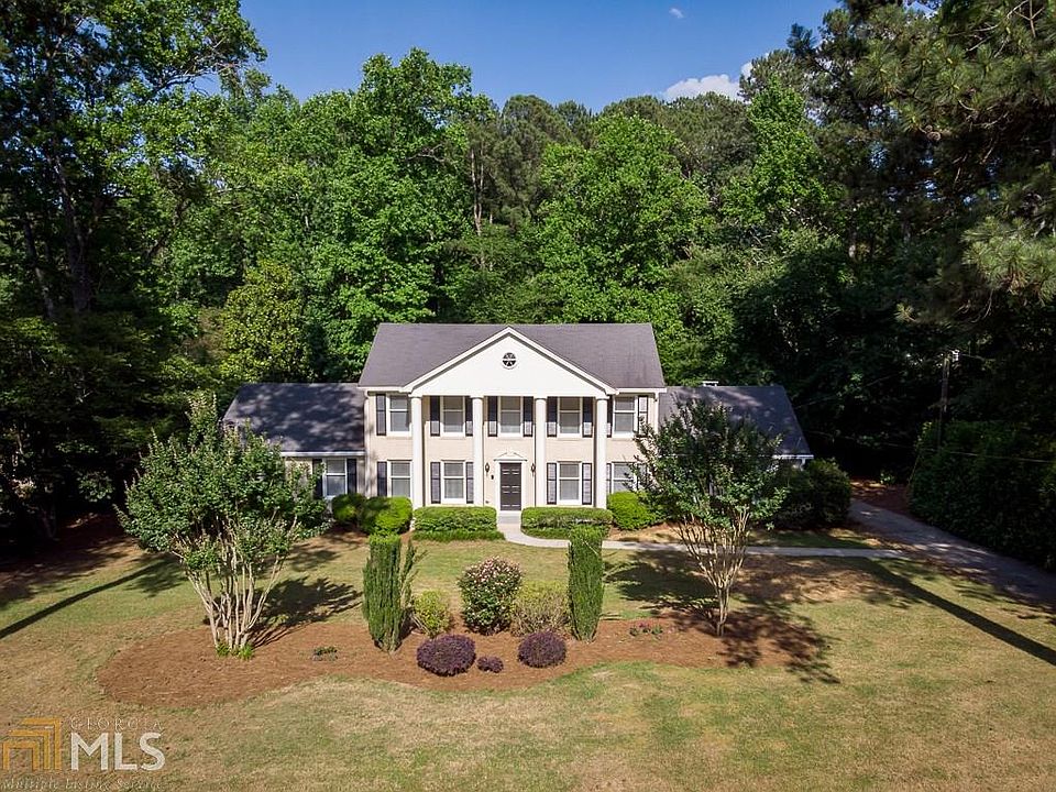 1st image of 1151 Valley Dr NE