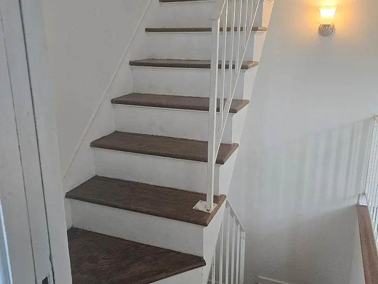 6412 Howe St #1 — Photo 11