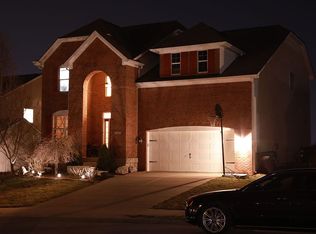 5427 W Stonewood Dr, Bloomington, IN 47403