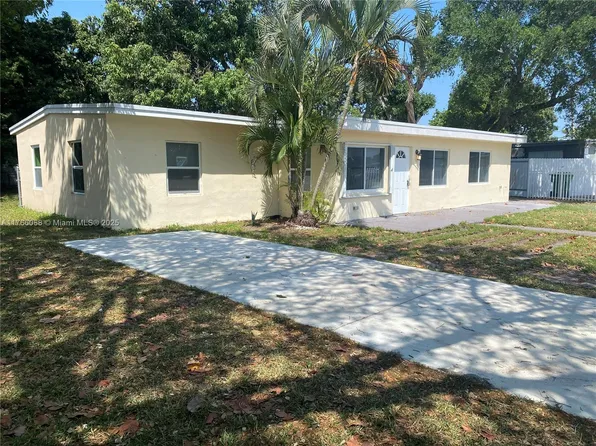 16010 Bunche Park School Dr, Miami Gardens, FL 33054