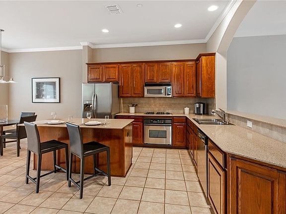 5th image of 7248 Olivia Ln