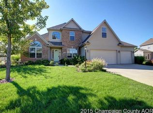 1203 Edwards St, Monticello, IL 61856