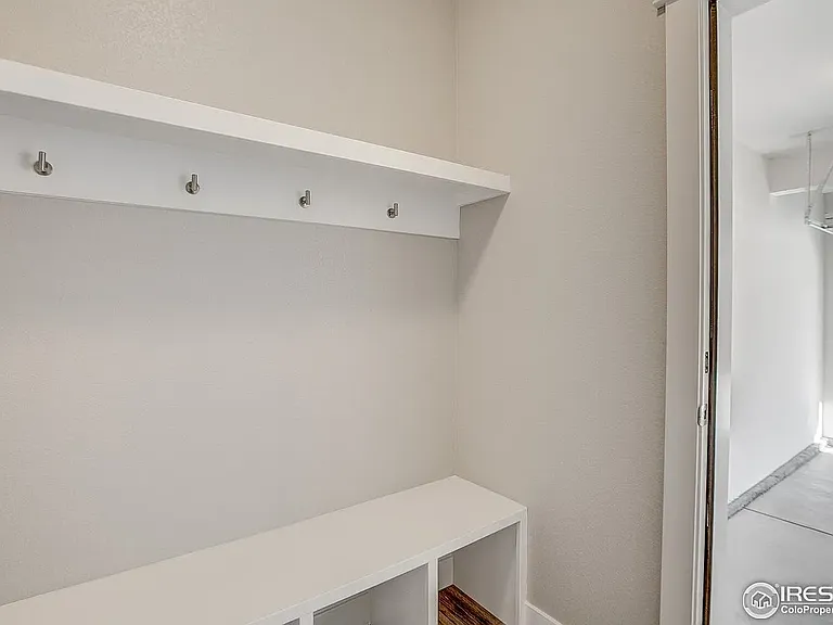 819 Cherokee Dr — Photo 11