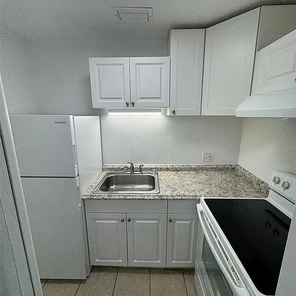 1727-1727 NE 2nd St #4 — Photo 8