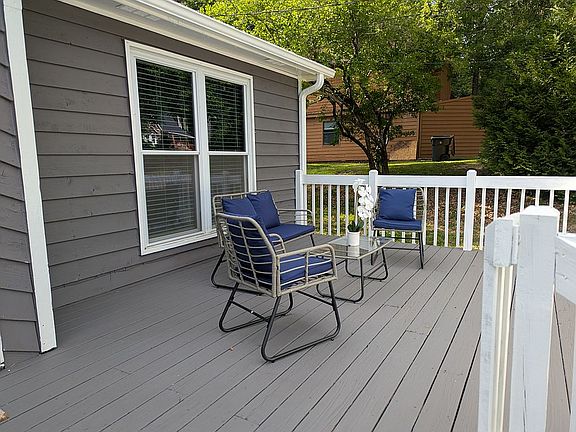 4th image of 6025 Twin Pines Way