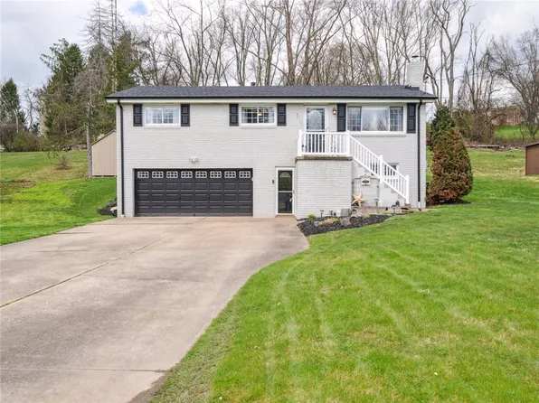 900 Whitehead Ln, North Huntingdon, PA 15642