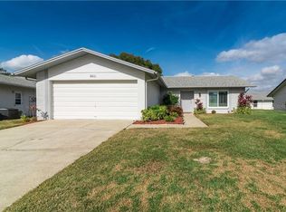 8211 Lora Del Rio Dr, Port Richey, FL 34668