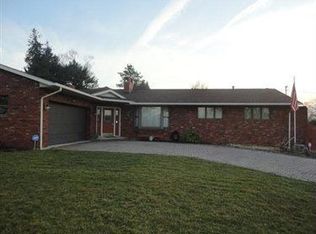 2240 Maple Dr, Ford City, PA 16226